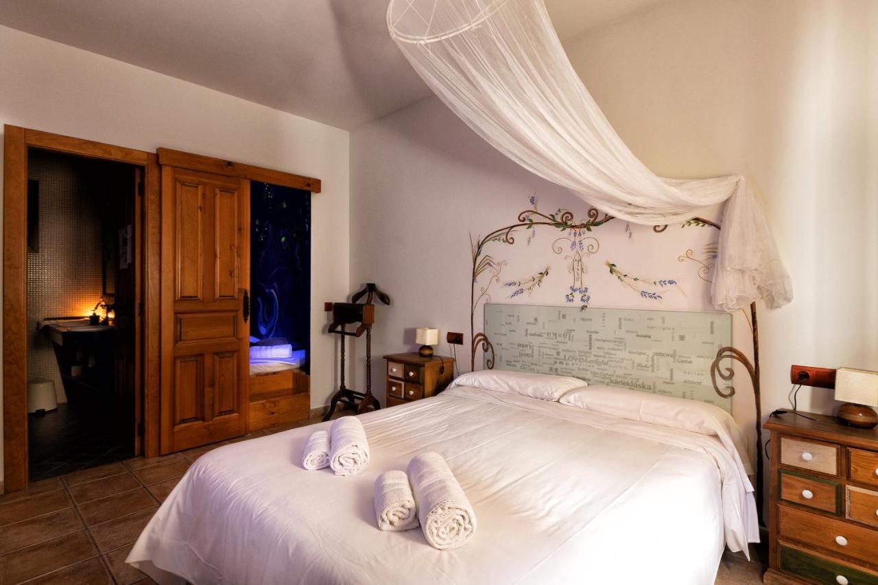 Vinarius, Posada Rural Castellanos de Villiquera Zewnętrze zdjęcie