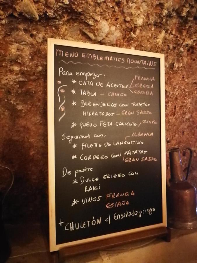Vinarius, Posada Rural Castellanos de Villiquera Zewnętrze zdjęcie