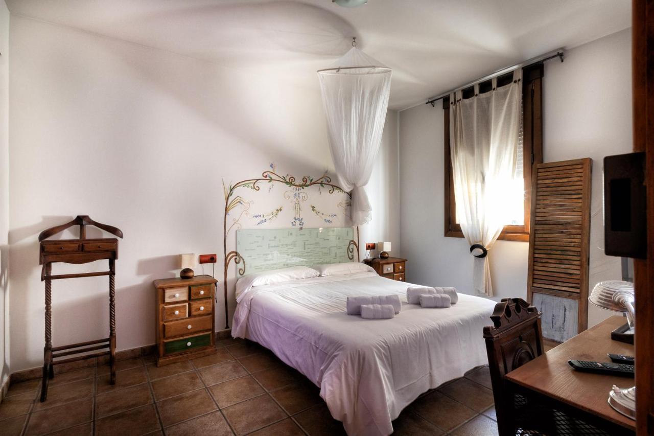 Vinarius, Posada Rural Castellanos de Villiquera Zewnętrze zdjęcie