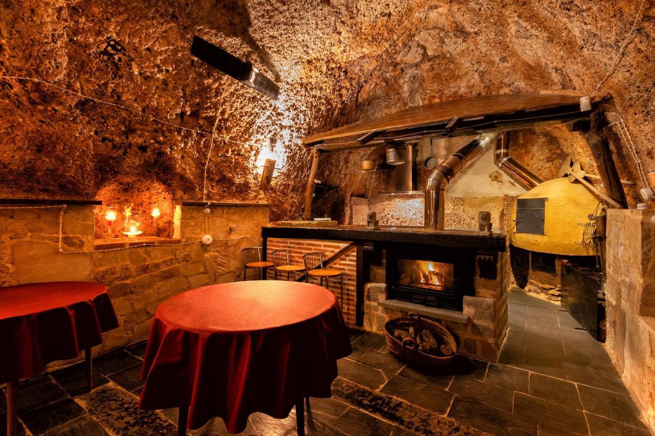 Vinarius, Posada Rural Castellanos de Villiquera Zewnętrze zdjęcie