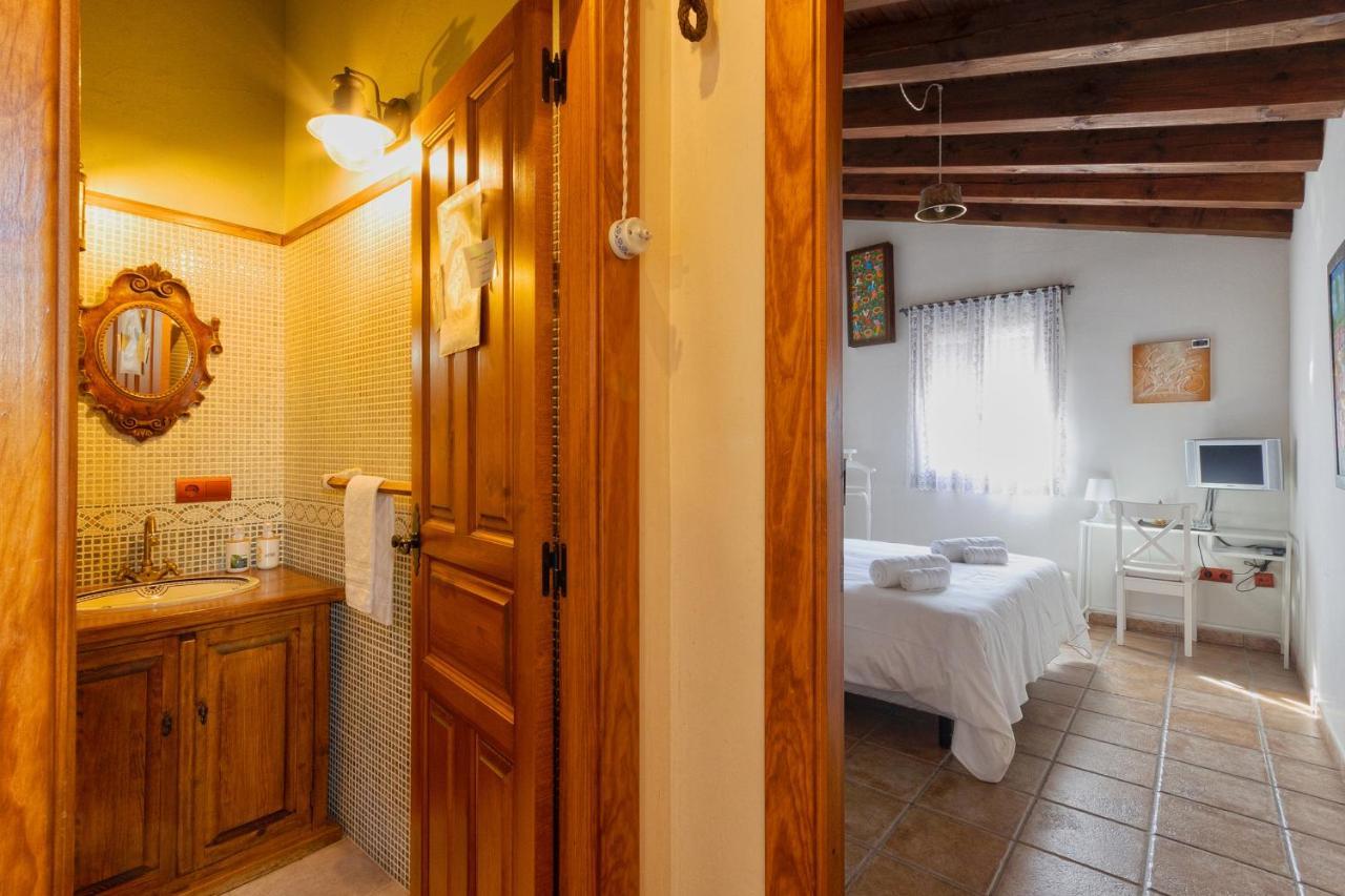 Vinarius, Posada Rural Castellanos de Villiquera Zewnętrze zdjęcie
